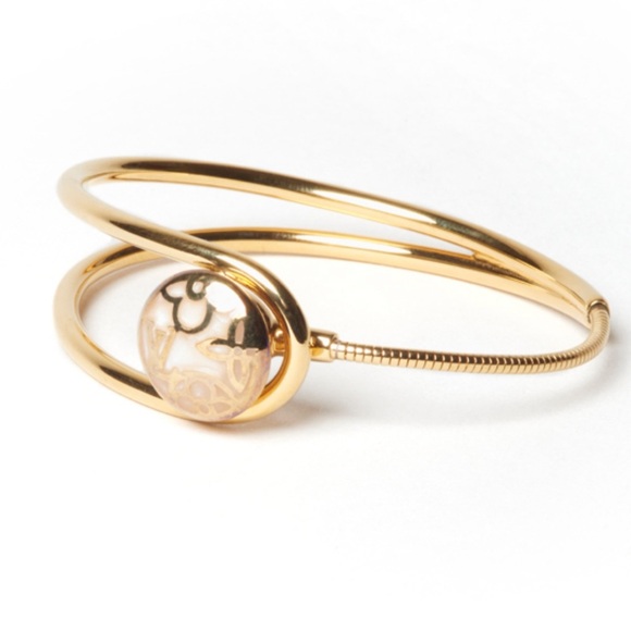 Louis Vuitton Celeste Bangle - Picture 3 of 8